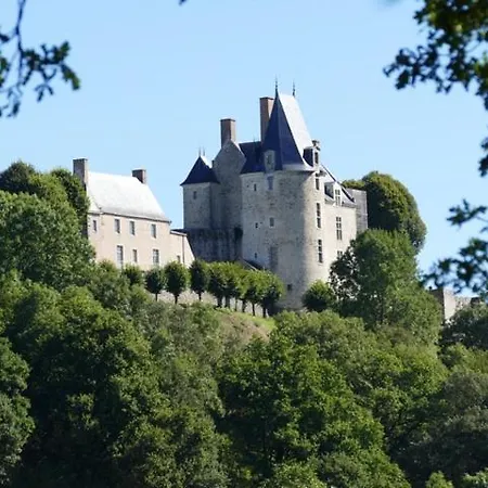 Glamping Suzanne Sainte-Suzanne (Mayenne)