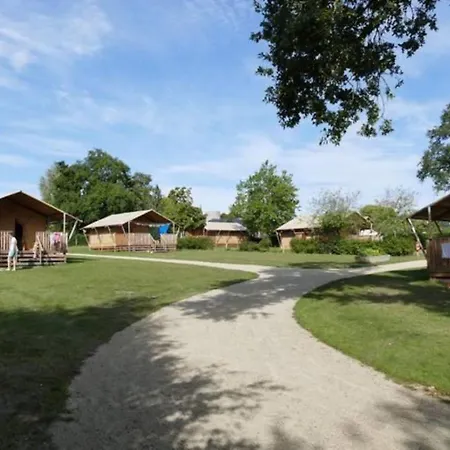 Glamping Suzanne * Sainte-Suzanne (Mayenne)